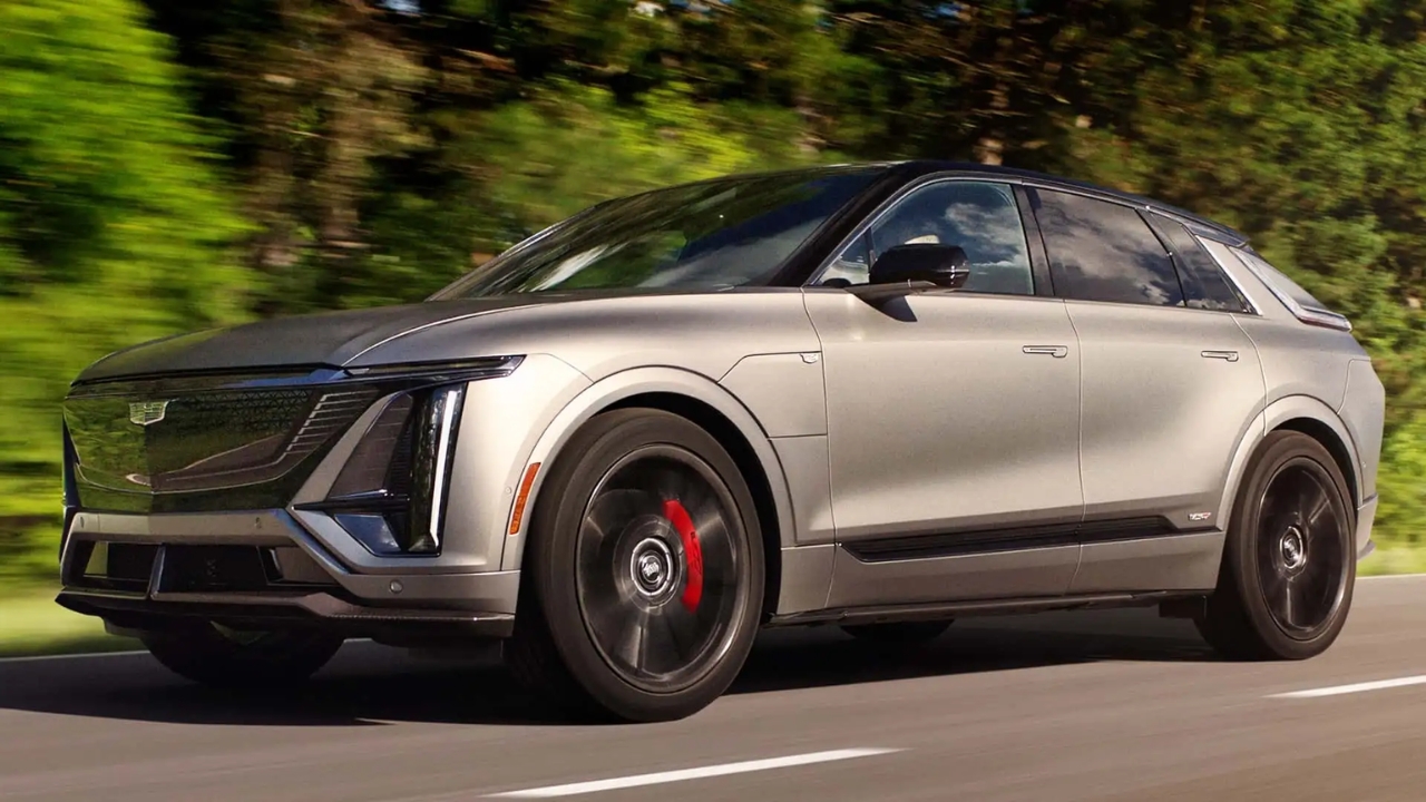 Cadillac Lyriq-V EV SUV